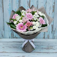 Букет цветов из:  Герберы, Альстромерии и Хризантемы в Благовещенске Республики Башкортостан