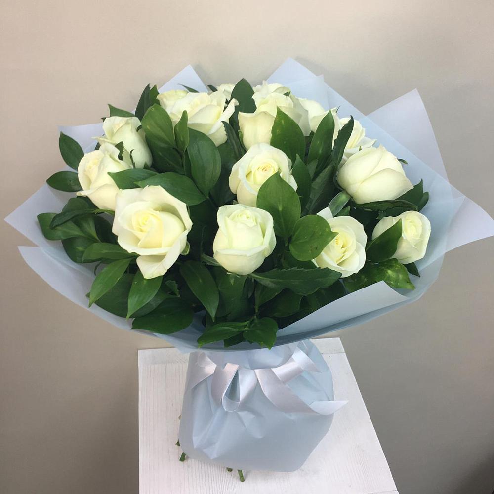 Букет 15 Белых роз Проуд в Благовещенске Республики Башкортостан