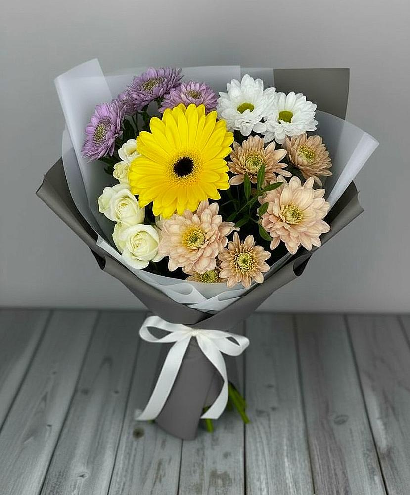 Букет цветов из: Розы, Герберы и Хризантемы в Благовещенске Республики Башкортостан