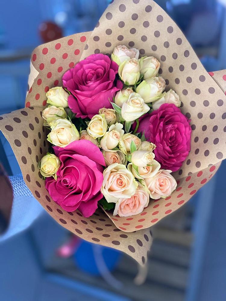 Букет цветов из: Розы в Благовещенске Республики Башкортостан