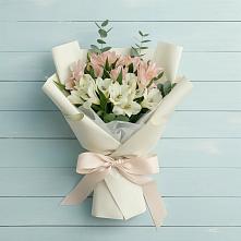 Букет цветов из:  Альстромерии в Благовещенске Республики Башкортостан