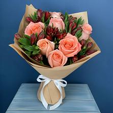 Букет цветов из:  Розы и Альстромерии в Благовещенске Республики Башкортостан