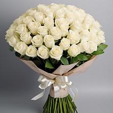 Букет 101 беля роза Белоснежка в Благовещенске Республики Башкортостан